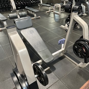 In-Shape Fitness - Not enough bench bars for the equipment, have to go take bars from other equipment. - Gyms Near Me - Bakersfield, California In-Shape Fitness - Not enough bench bars for the equipment, have to go take bars from other equipment. - Gyms Near Me - Bakersfield, California
