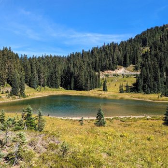 Naches Peak Loop Trail - Instagram: @telephonesmoothie - Hiking Near Me Naches Peak Loop Trail - Instagram: @telephonesmoothie - Hiking Near Me
