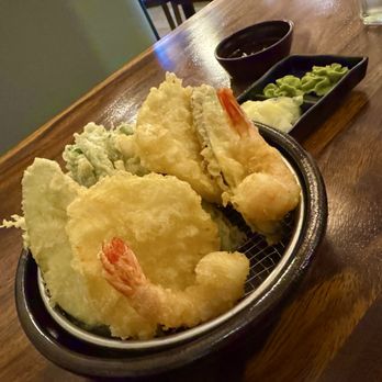 Taberu Sushi - Assorted tempura - perfectly battered. Crunchy and original flavors of ingredients shine through - Japanese Near Me - Santa Ana, California Taberu Sushi - Assorted tempura - perfectly battered. Crunchy and original flavors of ingredients shine through - Japanese Near Me - Santa Ana, California