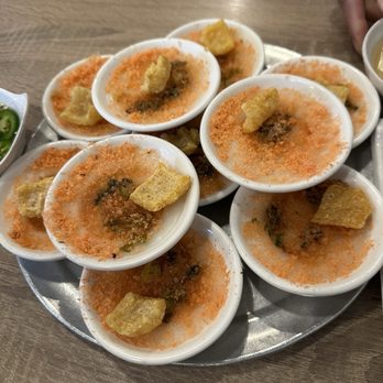 Hue Restaurant - 2 orders of Banh Beo. It came with 5 for each order. This is so good! - Vietnamese Near Me - San Jose, California Hue Restaurant - 2 orders of Banh Beo. It came with 5 for each order. This is so good! - Vietnamese Near Me - San Jose, California