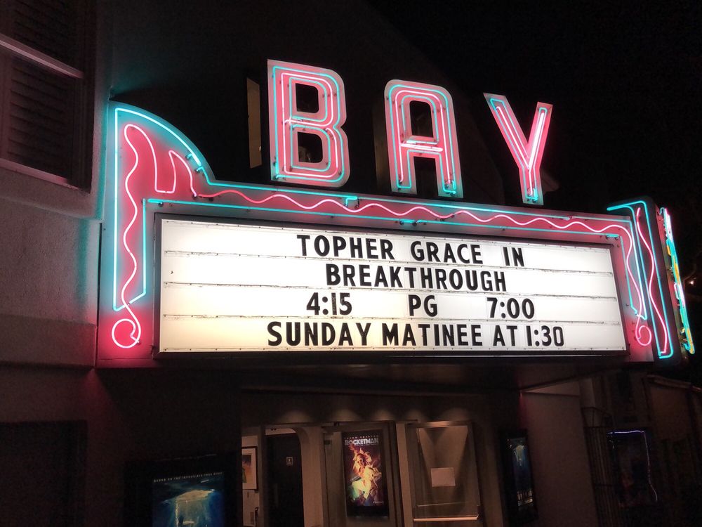 BAY THEATRE 15 Photos & 61 Reviews Cinema 464 Morro Bay Blvd
