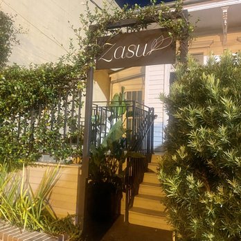 Zasu - Entrance - New American Near Me - New Orleans, Louisiana