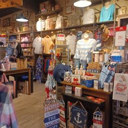 Cracker Barrel Old Country Store