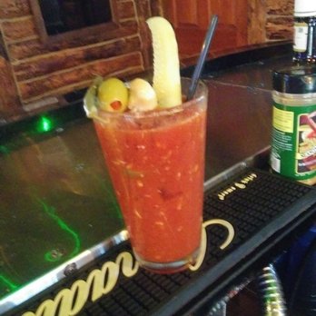 Camp Dundee - Homemade Bloody Mary - American Near Me - Campbellsport, Wisconsin