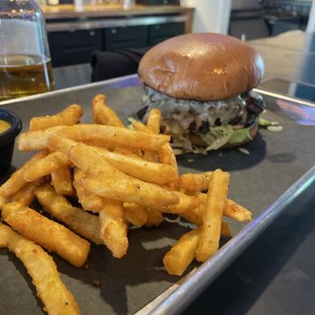 Bison Ridge Smokehouse & Arcade - Smash burger & fries - Smokehouse Near Me - Troy, Missouri Bison Ridge Smokehouse & Arcade - Smash burger & fries - Smokehouse Near Me - Troy, Missouri