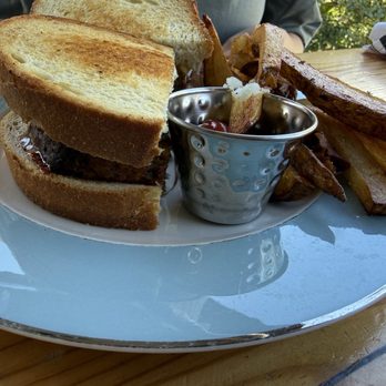 Caroline's Table - Meatloaf sandwich with korean bbq sauce - New American Near Me - Denton, Maryland