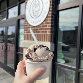 Alice Scooper's - Ice Cream & Frozen Yogurt Near Me - Kansas City, Missouri