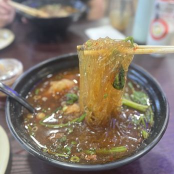 Noodle Pot - Beef and tendon with vermicelli in spicy beef soup - Chinese Near Me - Las Vegas, Nevada