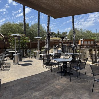 127 West Social House - Beautiful Patio - Pubs Near Me - Fallbrook, California 127 West Social House - Beautiful Patio - Pubs Near Me - Fallbrook, California