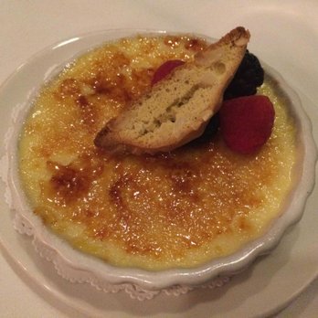 Giovannis Ristorante - Creme brulee - Italian Near Me - Beachwood, Ohio Giovannis Ristorante - Creme brulee - Italian Near Me - Beachwood, Ohio