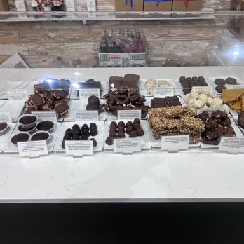 Cannon Bakery - Chocolate Goodness - Ice Cream & Frozen Yogurt Near Me - Dallas, Texas