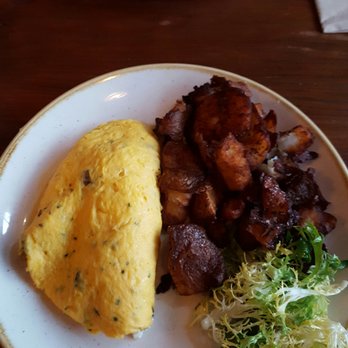 Catch 122 - Truffle-scented Mushroom Omelette - Breakfast & Brunch Near Me - North Vancouver, British Columbia