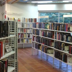 Bibliothèque Serveyrolles