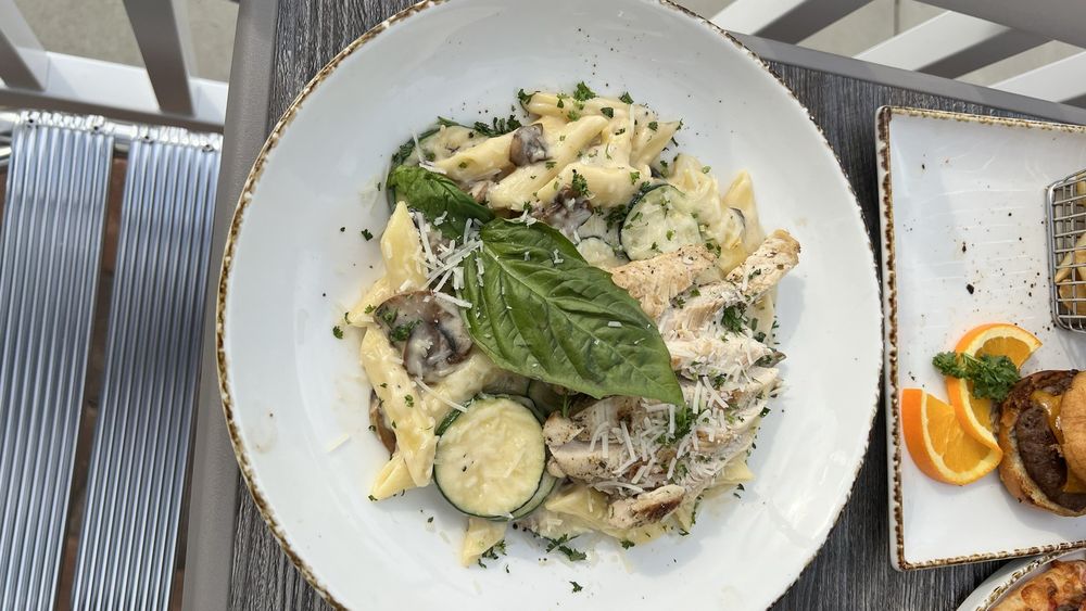 SEABRIDGE RESTAURANT & BAR 142 Photos & 73 Reviews 1601 Victoria