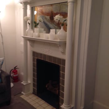 Bridgestreet House - Restored gas fireplace - Guest Houses Near Me - Lambertville, New Jersey Bridgestreet House - Restored gas fireplace - Guest Houses Near Me - Lambertville, New Jersey