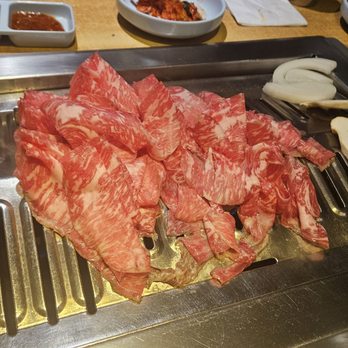 Mo Ran Gak Restaurant - Brisket on the grill - Korean Near Me - Garden Grove, California Mo Ran Gak Restaurant - Brisket on the grill - Korean Near Me - Garden Grove, California