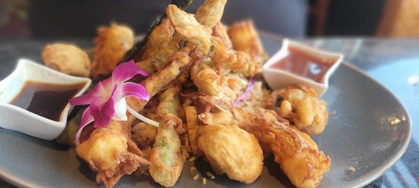 Anthony's Pier 66 & Bell Street Diner by null