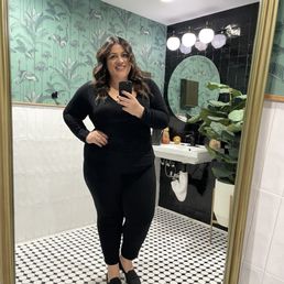 Brunette for the Fall Brunette for the Fall