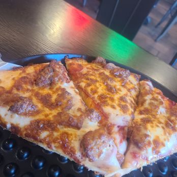 Brizio Pizza - Pizza time - Pizza Near Me - Lake Forest, California