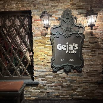 Geja's Cafe - Fondue Near Me - Chicago, Illinois