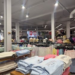 Breeza Beachwear - San Diego souvenirs/Clothes etc
