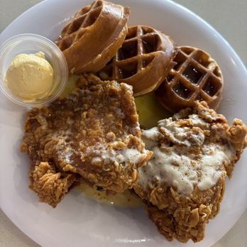 Pancakes & Waffles - Special cornbread waffles  with two piece fried chicken - Breakfast & Brunch Near Me - Honolulu, Hawaii