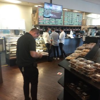 Emma's Bagel Cafe - Ambiance - Breakfast & Brunch Near Me - Skokie, Illinois
