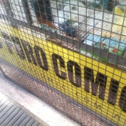 Puro Comic - Vidriera
