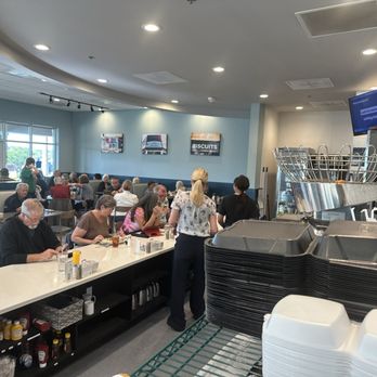 Reveille Cafe - Dining room - Cafes Near Me - The Villages, Florida