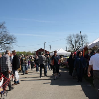 Wilmot Mountain Flea Market - More customers and vendors everywhere!! - Flea Markets Near Me - Wilmot, Wisconsin Wilmot Mountain Flea Market - More customers and vendors everywhere!! - Flea Markets Near Me - Wilmot, Wisconsin