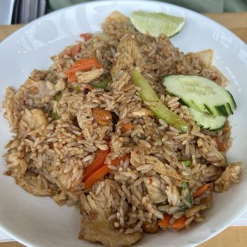 Basil Bowl - Sweet Chili Fried Rice Lunch - Asian Fusion Near Me - Northville, Michigan
