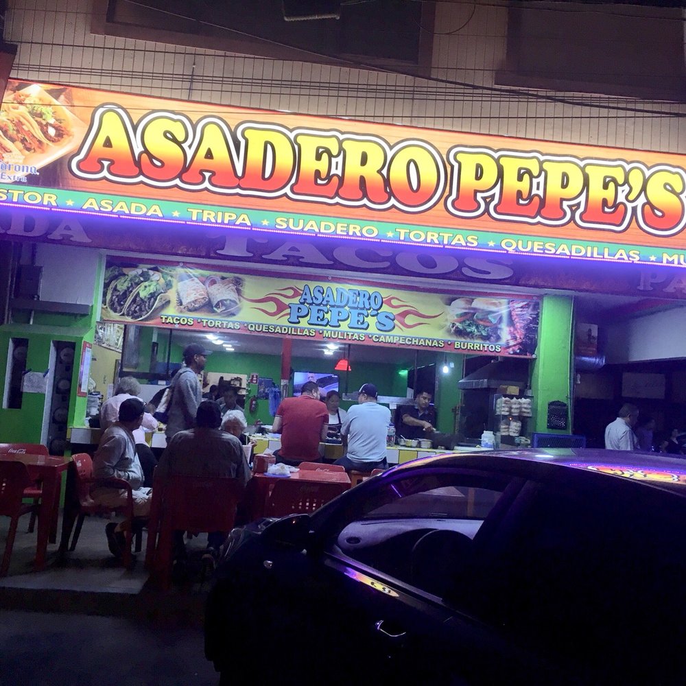 Asadero Pepe's - The scene 10:30 PM on a Wednesday eve. - Tacos Near Me - Rosarito, BCN Asadero Pepe's - The scene 10:30 PM on a Wednesday eve. - Tacos Near Me - Rosarito, BCN