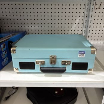 Goodwill - Savage - Thrift Stores Near Me - Savage, Minnesota
