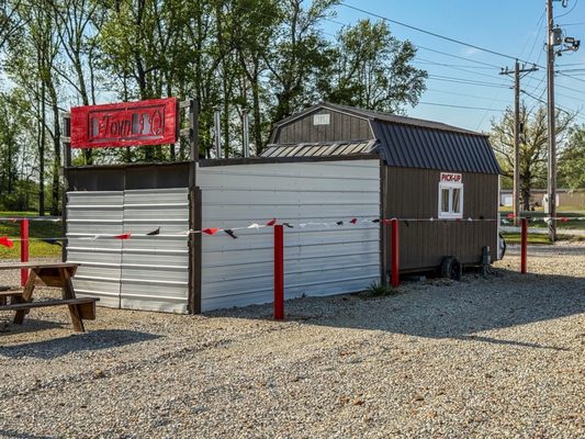 B TOWN BBQ - Updated July 2025 - 18 CR 9501, Brookland