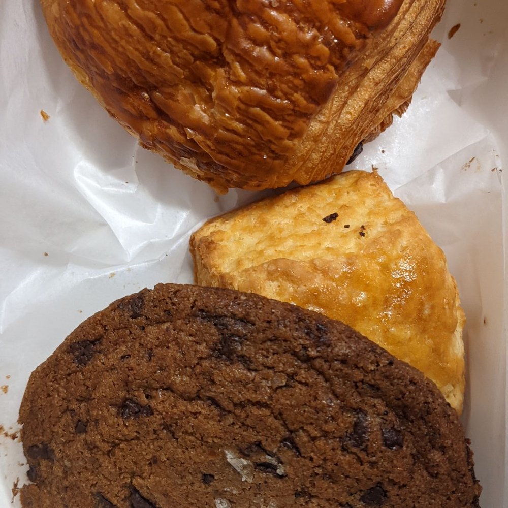 Amelia's - Brown butter chocolate chip cookie, biscuit, and half a croissant de chocolate. - Bakeries Near Me - Indianapolis, Indiana