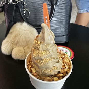 Niu Soft Serve - Desserts Near Me - Honolulu, Hawaii Niu Soft Serve - Desserts Near Me - Honolulu, Hawaii