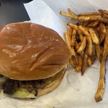 Tucker's Onion Burgers - Single onion burger with cheese - Burgers Near Me - Norman, Oklahoma Tucker's Onion Burgers - Single onion burger with cheese - Burgers Near Me - Norman, Oklahoma