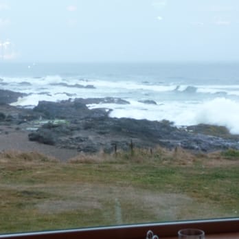 Adobe Restaurant and Lounge - Seafood Near Me - Yachats, Oregon