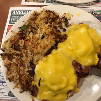 Pompton Queen Diner - Irish Egg Benny's! - Diners Near Me - Pompton Plains, New Jersey Pompton Queen Diner - Irish Egg Benny's! - Diners Near Me - Pompton Plains, New Jersey