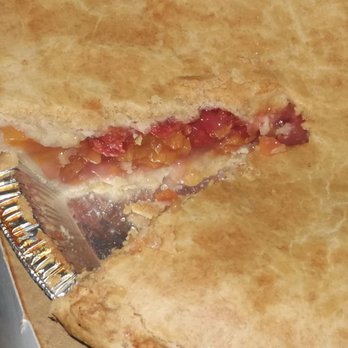 Briermere Farms - Cherry Peach Pie - Bakeries Near Me - Riverhead, New York