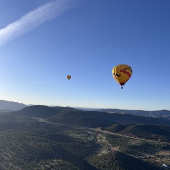 Red Rock Balloon Adventures - Hot Air Balloons Near Me - Sedona, Arizona