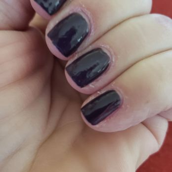 Treat Nail Lounge - Uneven polish and topcoat as well as cuticle mess. - Nail Salons Near Me - Evanston, Illinois