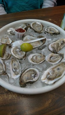 Connie's Seafood Kitchen by null