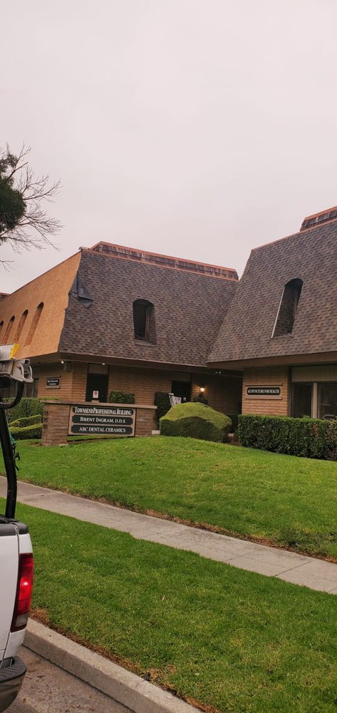 Slide of Good Guys Construction