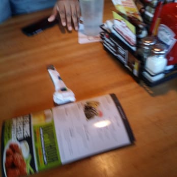 Applebee's Grill + Bar - The round table - Sports Bars Near Me - Warwick, Rhode Island Applebee's Grill + Bar - The round table - Sports Bars Near Me - Warwick, Rhode Island
