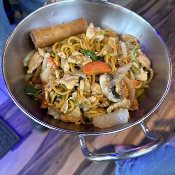 Pad Thai Cafe - Thai Near Me - Murfreesboro, Tennessee