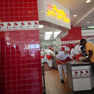 In-N-Out Burger by null