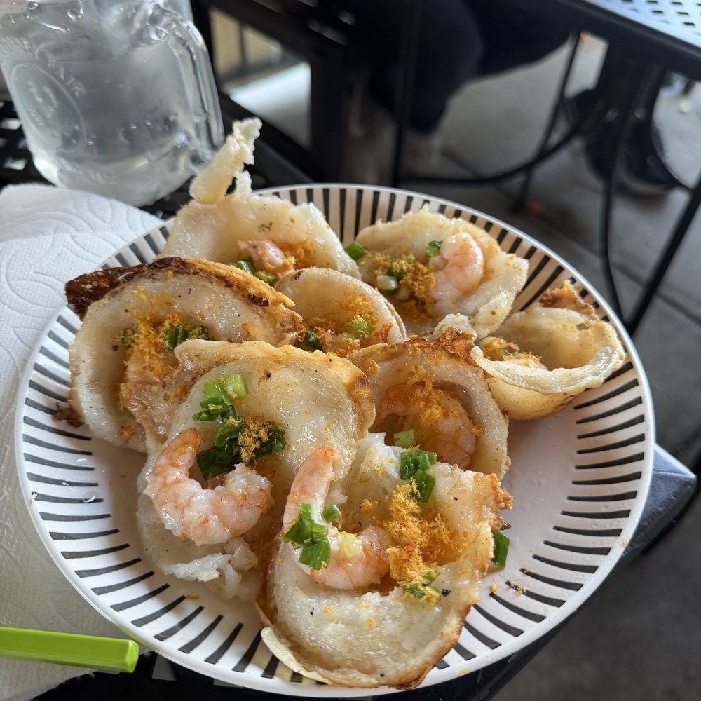 Banh Xeo Ngon - Banh knot - Vietnamese Near Me - San Jose, California Banh Xeo Ngon - Banh knot - Vietnamese Near Me - San Jose, California