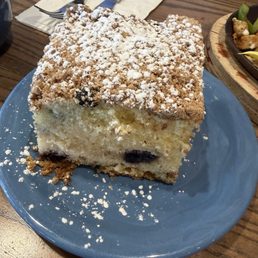Blueberry coffee cake