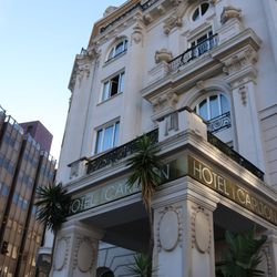 Hotel Carlton